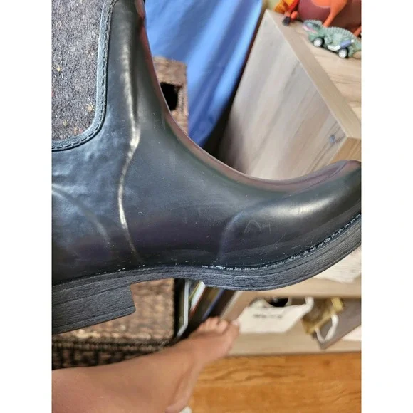 UGG‎ Women's Stefana Waterproof Rubber Boot Black Size 6 Tall - Picture 14 of 16